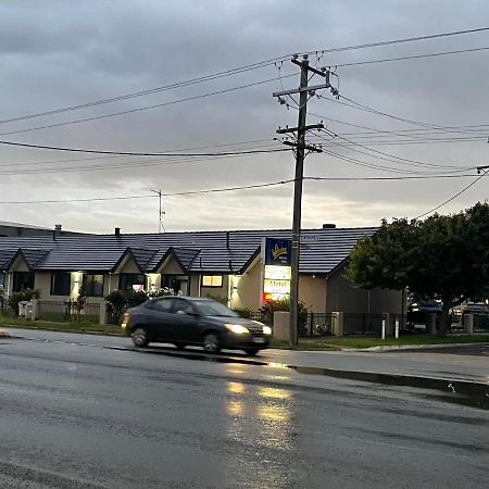 Shepparton Motor Inn Tudor House Motel Eksteriør billede